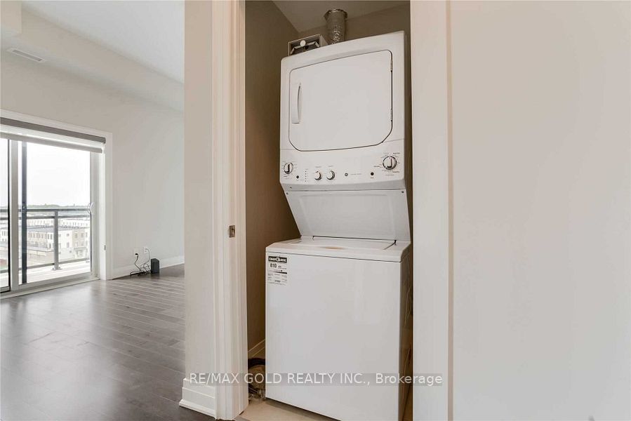 128 Grovewood Common, unit 609 for rent - image #23