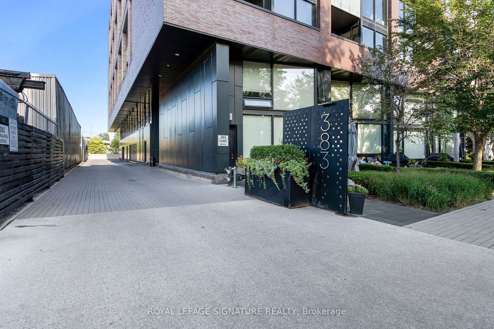 383 Sorauren, West End, Toronto