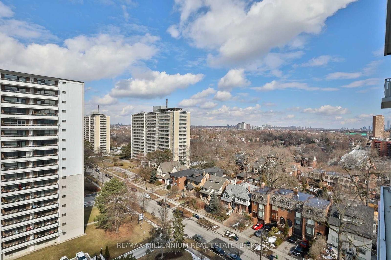 1830 Bloor St, unit 403 for rent - image #4