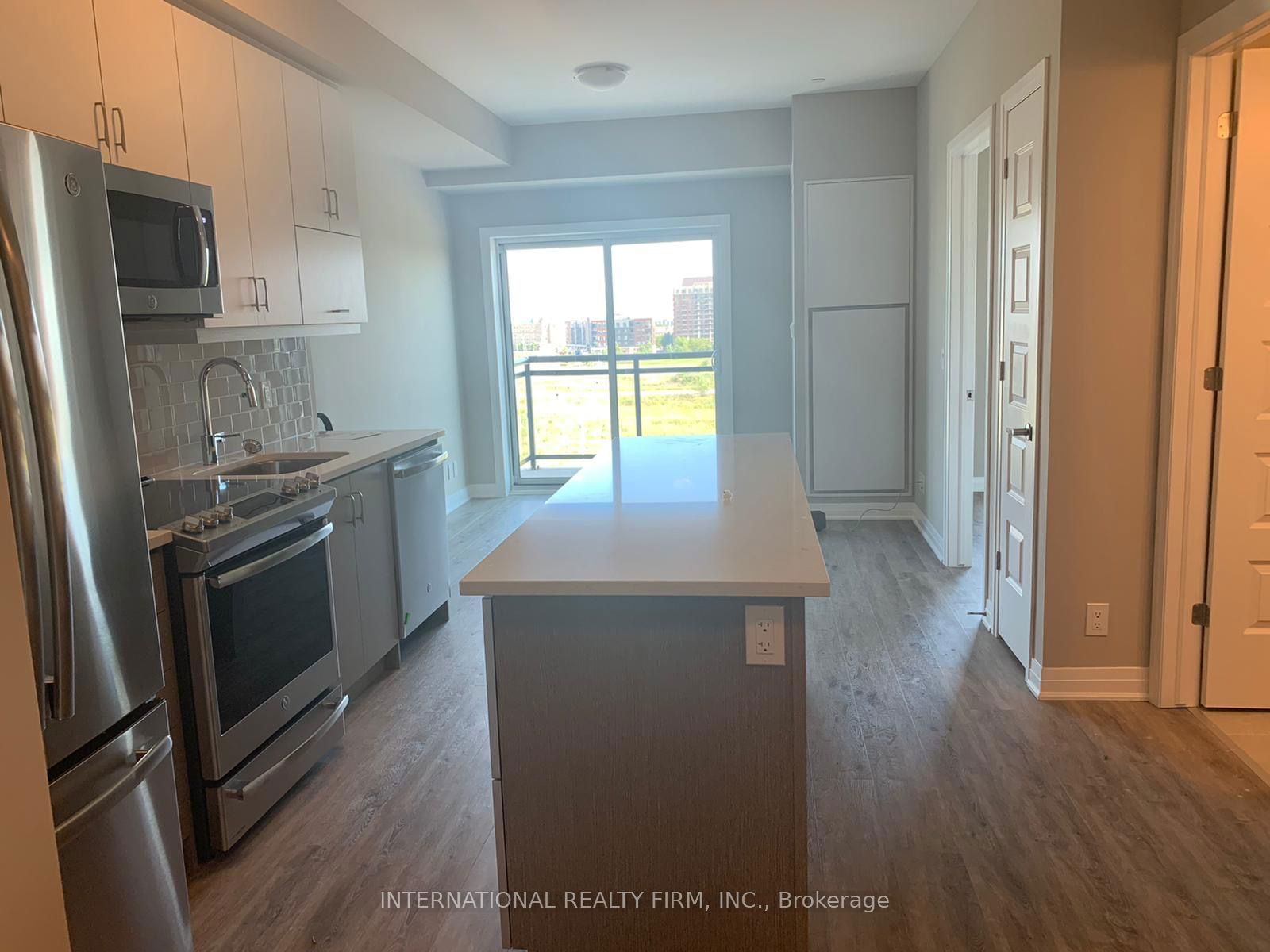 128 Grovewood common, unit 520 for rent - image #8