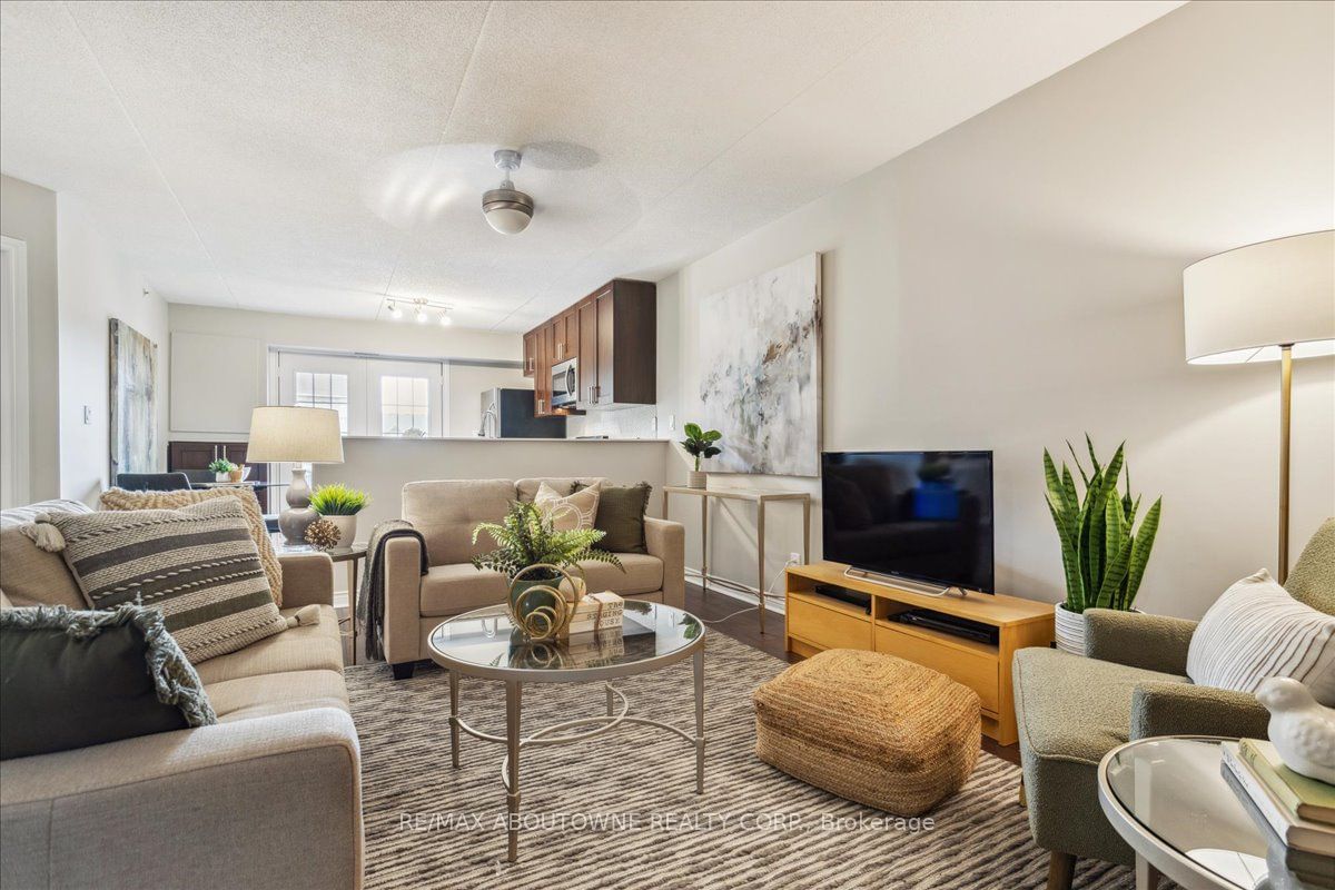 4005 Kilmer Dr, unit 305 for sale - image #8