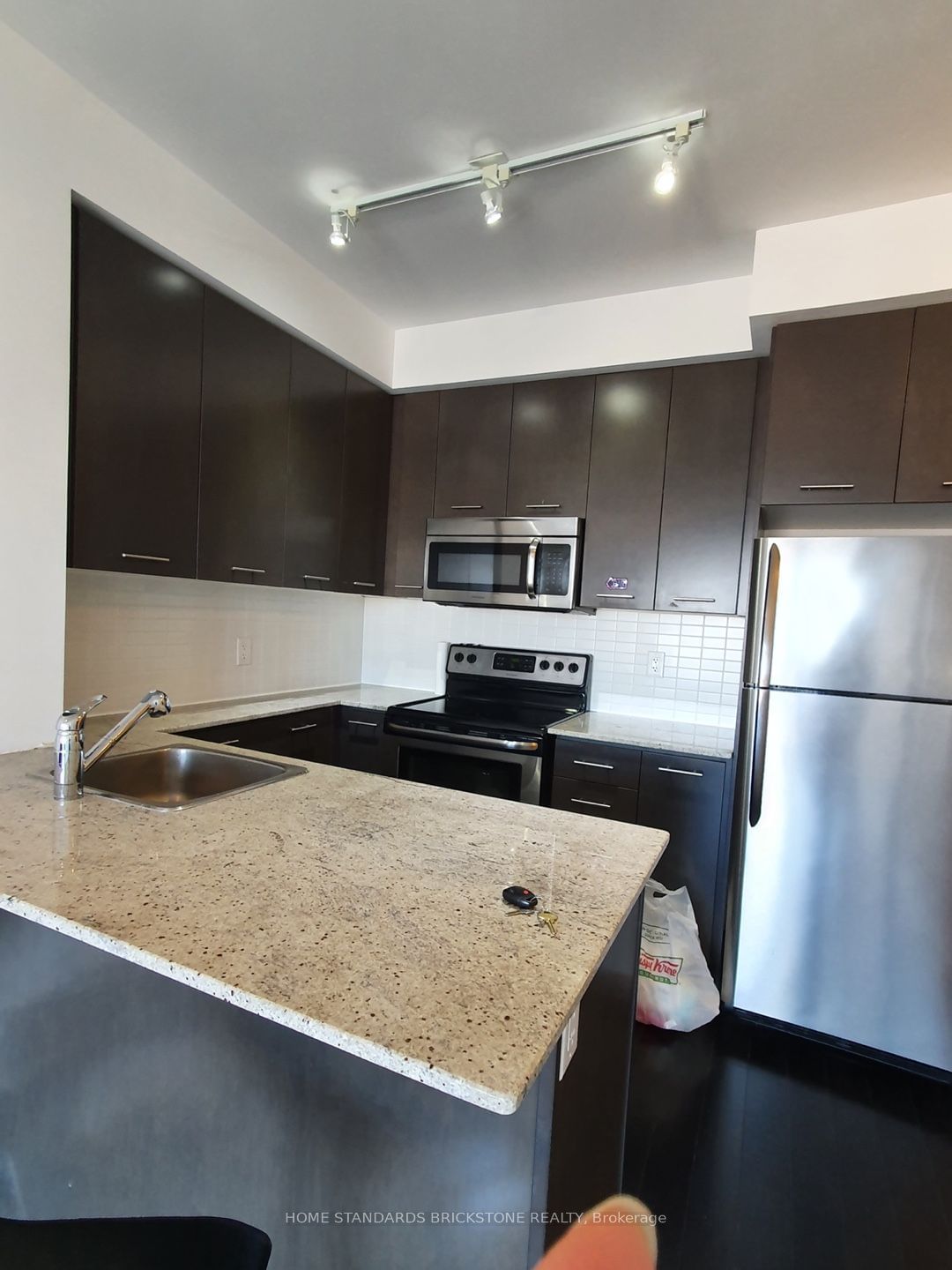 365 Prince of Wales Dr, unit 2112 for rent