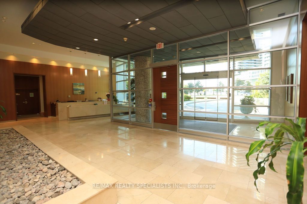 220 Burnhamthorpe Rd, unit 1705 for sale - image #36