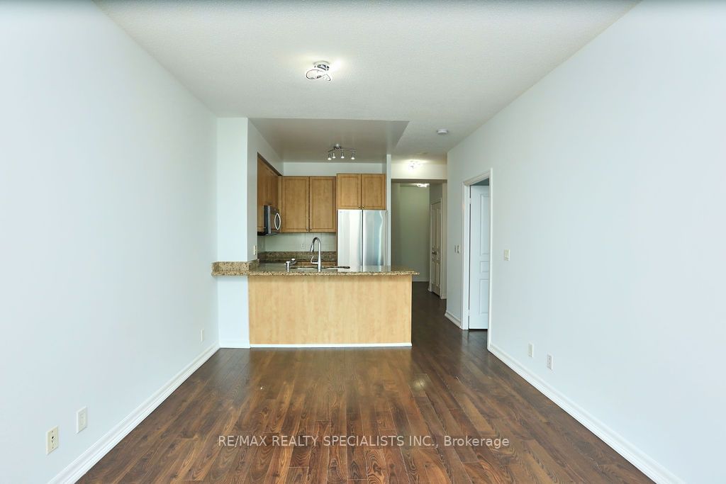 220 Burnhamthorpe Rd, unit 1705 for sale - image #9