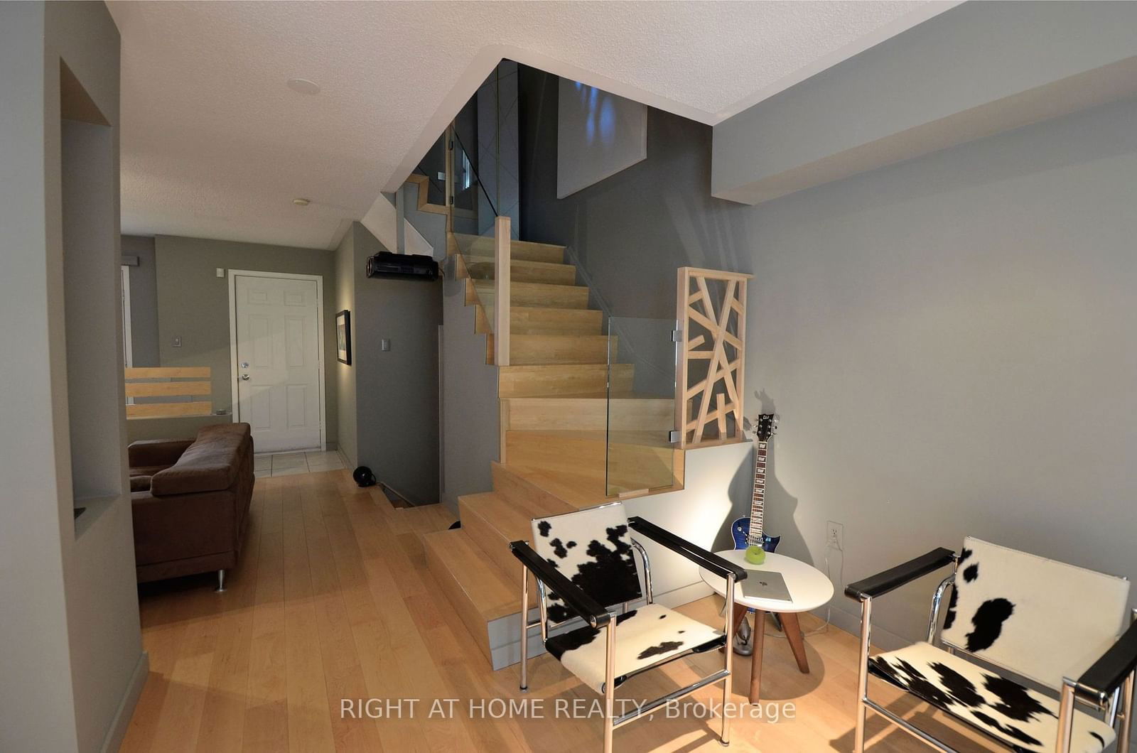 2665 Thomas St, unit 53 for sale - image #2