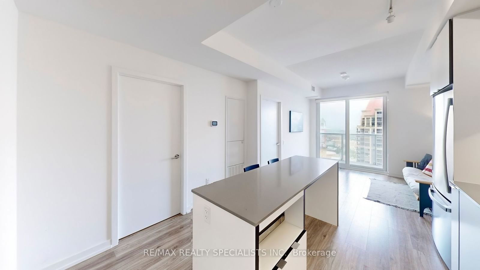 4065 Confederation Pkwy, unit 2707 for sale - image #14