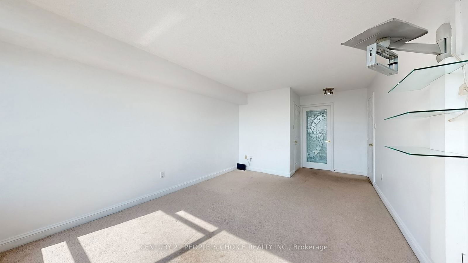 24 Hanover Rd, unit 1910 for sale - image #20