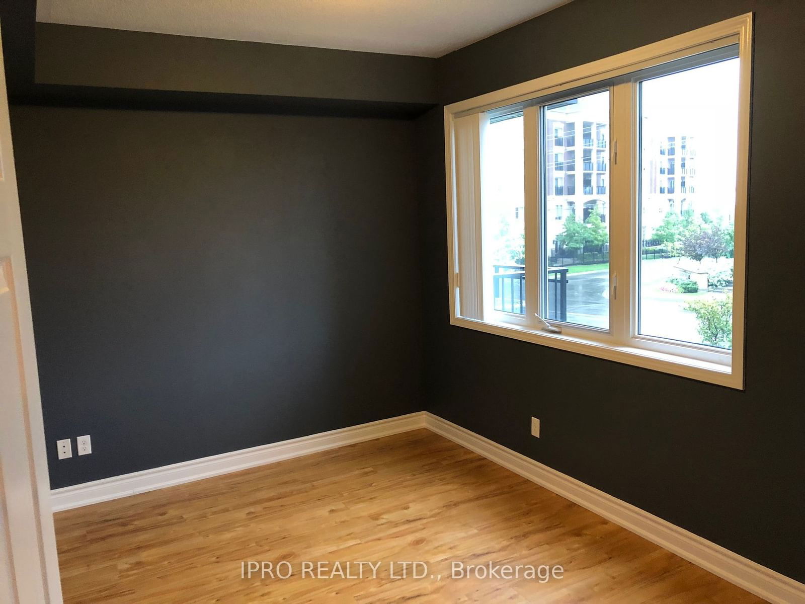 3075 Thomas St, unit 206 for rent - image #7