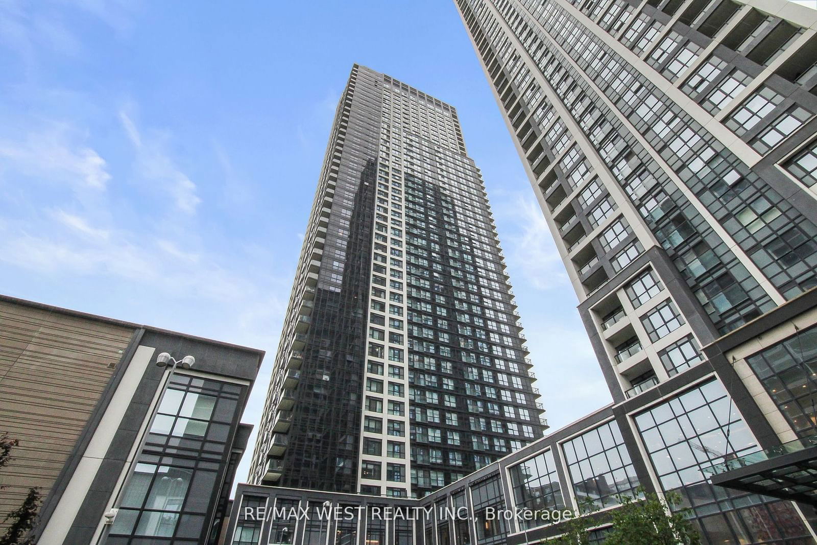 5 Mabelle Ave, unit 1227 for sale - image #1