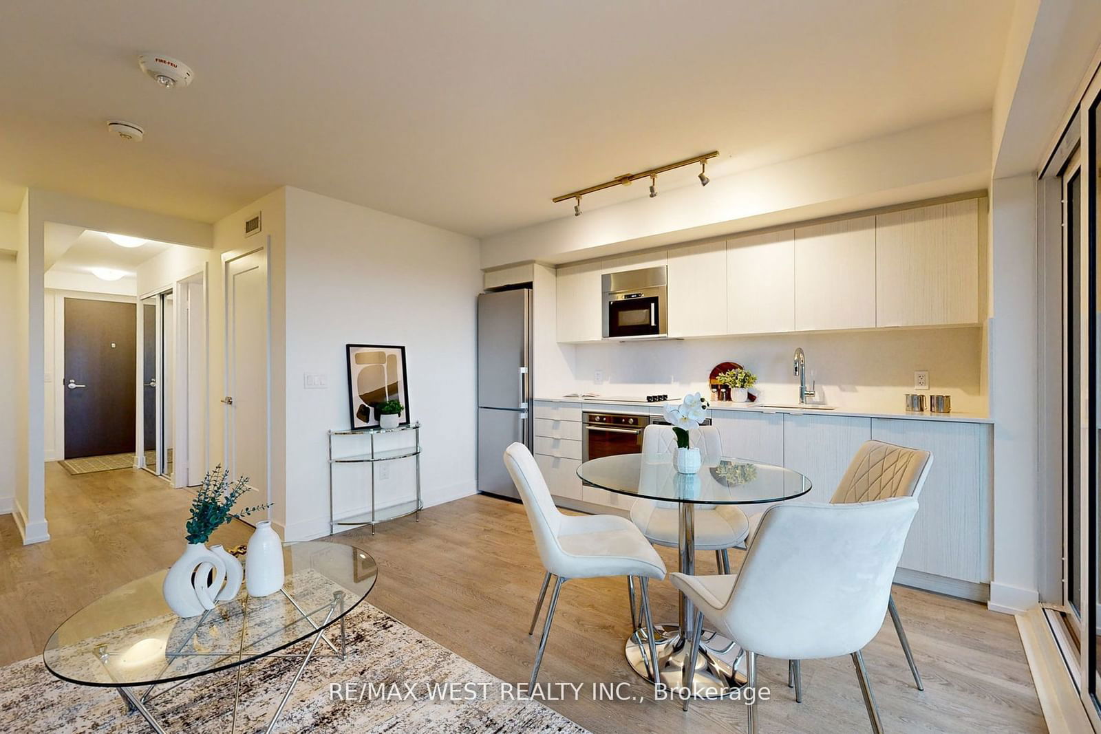 5 Mabelle Ave, unit 1227 for sale - image #10