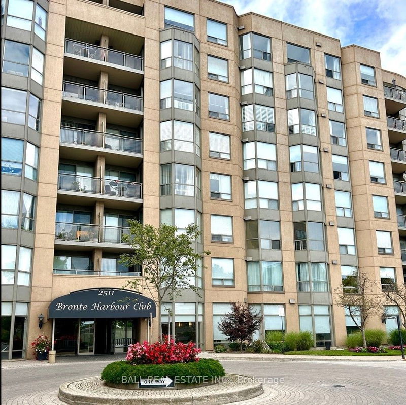 2511 Lakeshore Rd W, unit 326 for sale - image #1