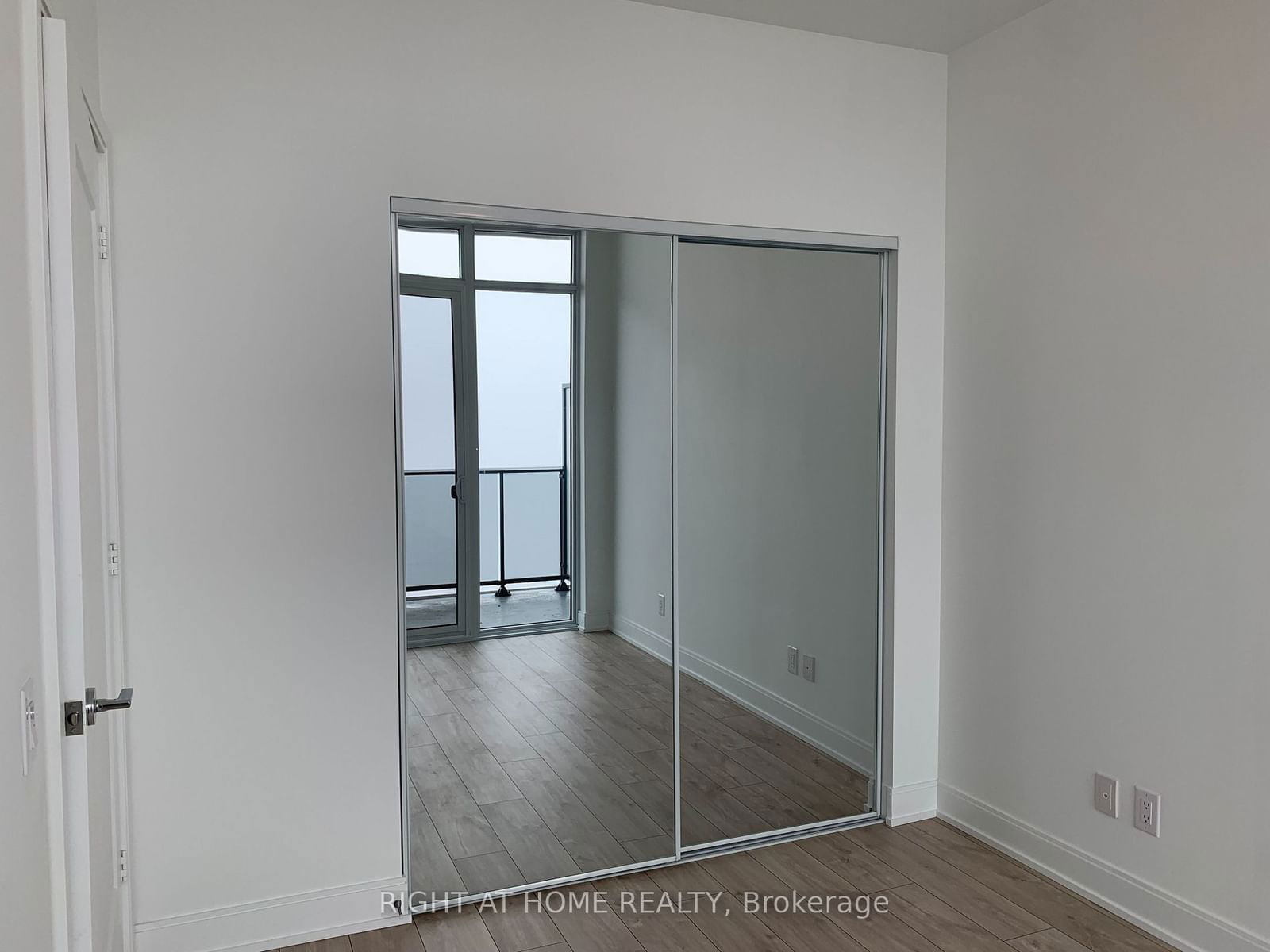 70 ANNIE CRAIG Dr, unit 3001 for rent - image #21