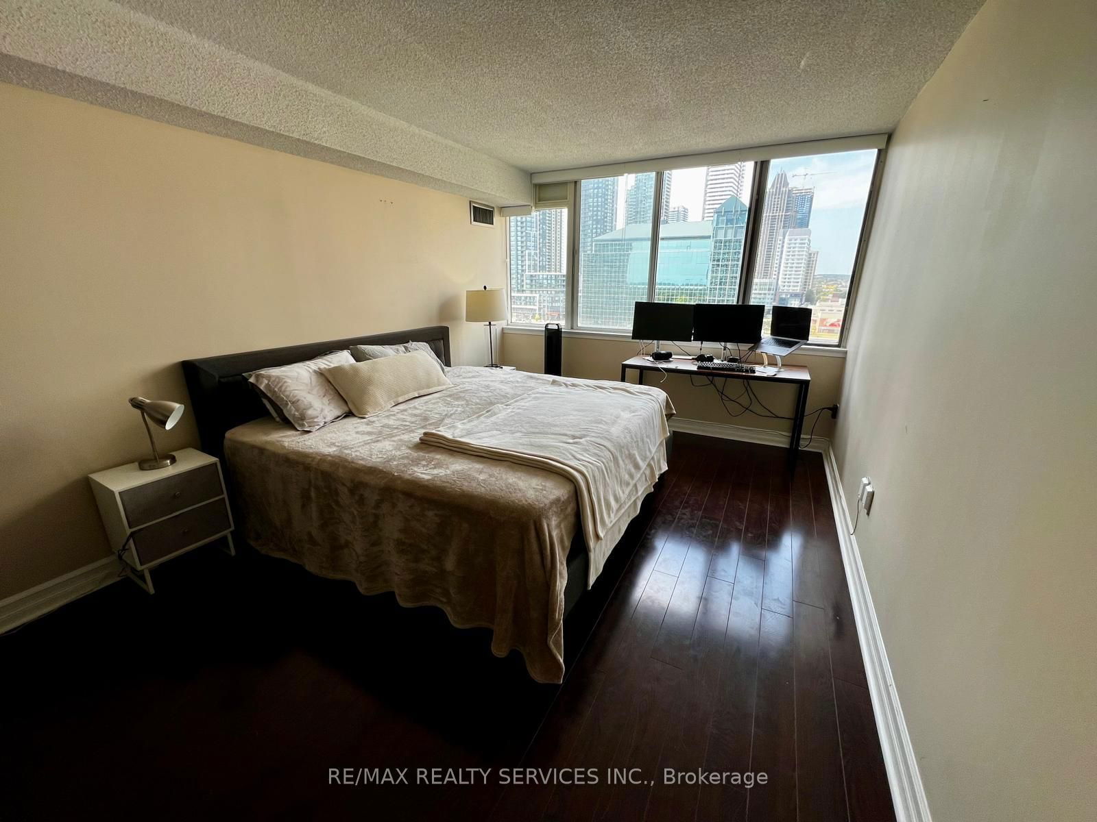 350 Webb Dr, unit 1107 for rent