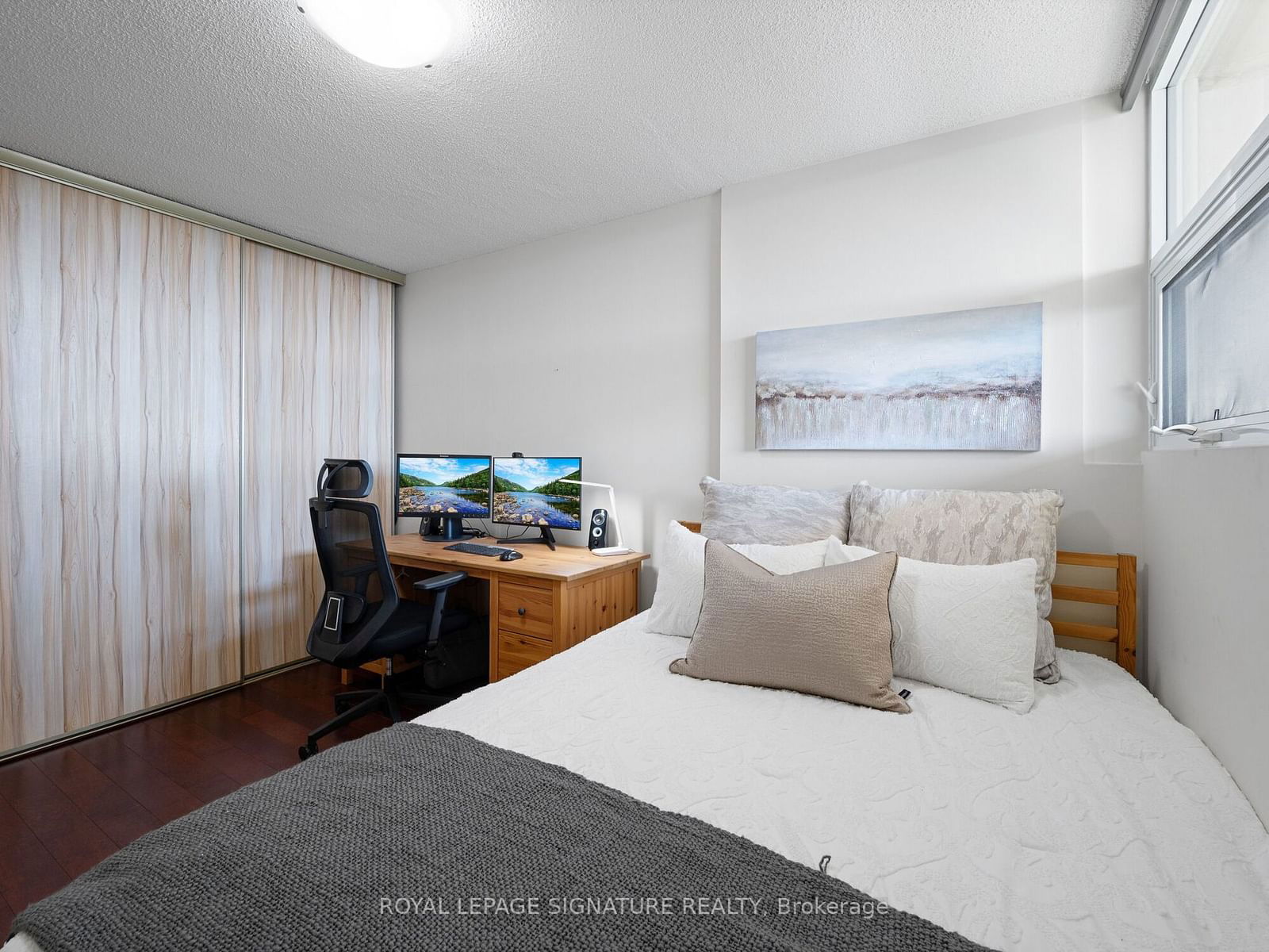 299 Mill Rd, unit 2201 for sale - image #23