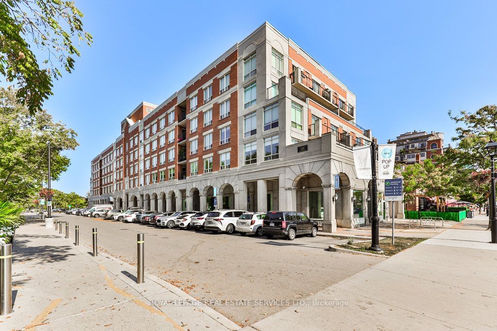 The Residences of Village Square, Burlington, Toronto