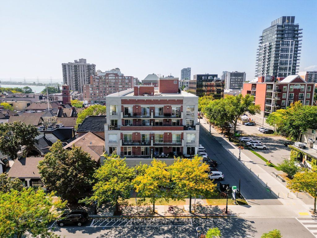 The Residences of Village Square, Burlington, Toronto