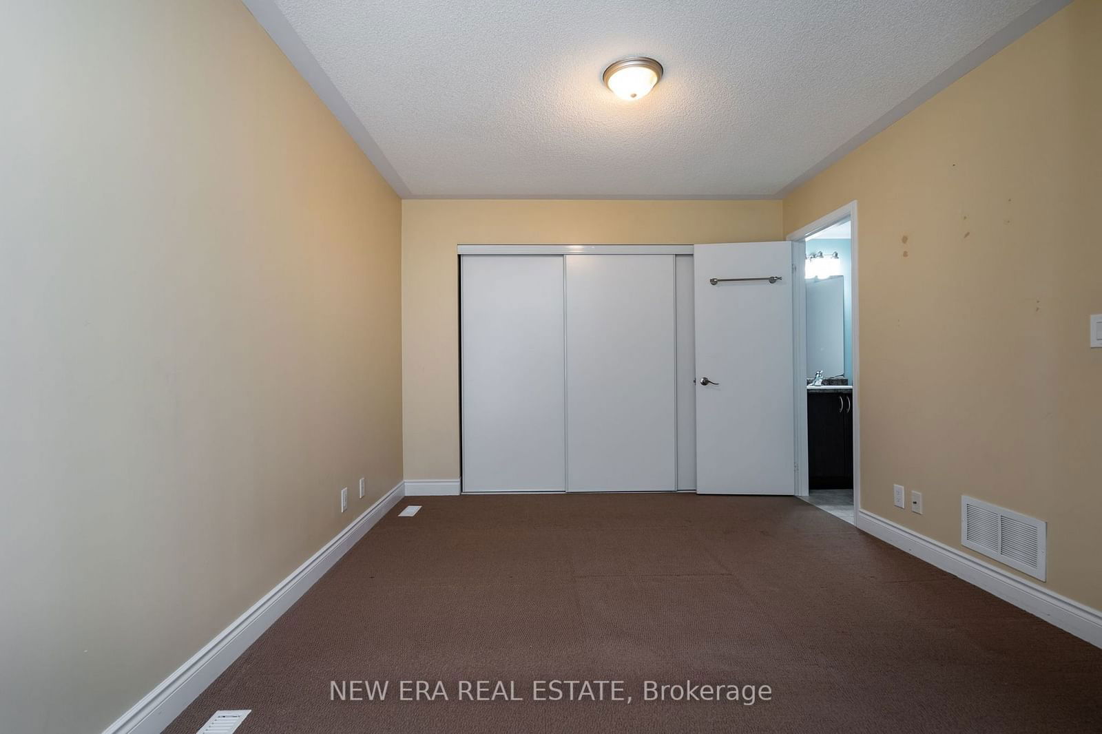 5 Richgrove Dr, unit 218 for sale - image #29