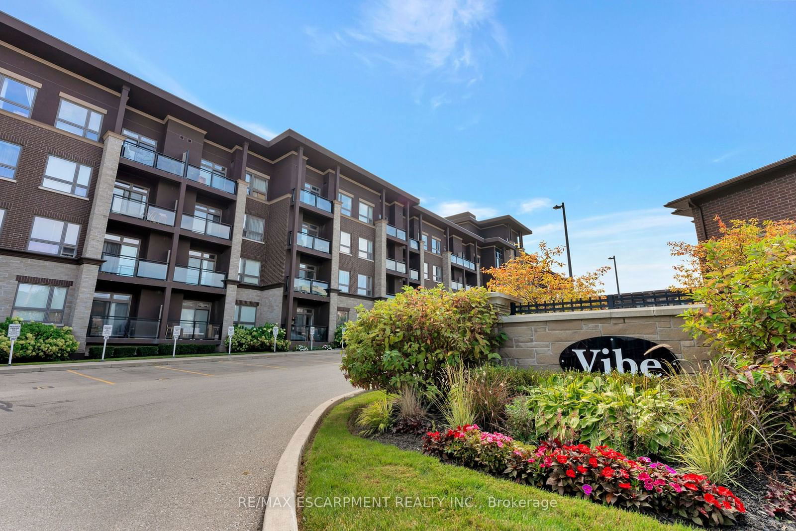 5010 Corporate Dr, unit 418 for sale