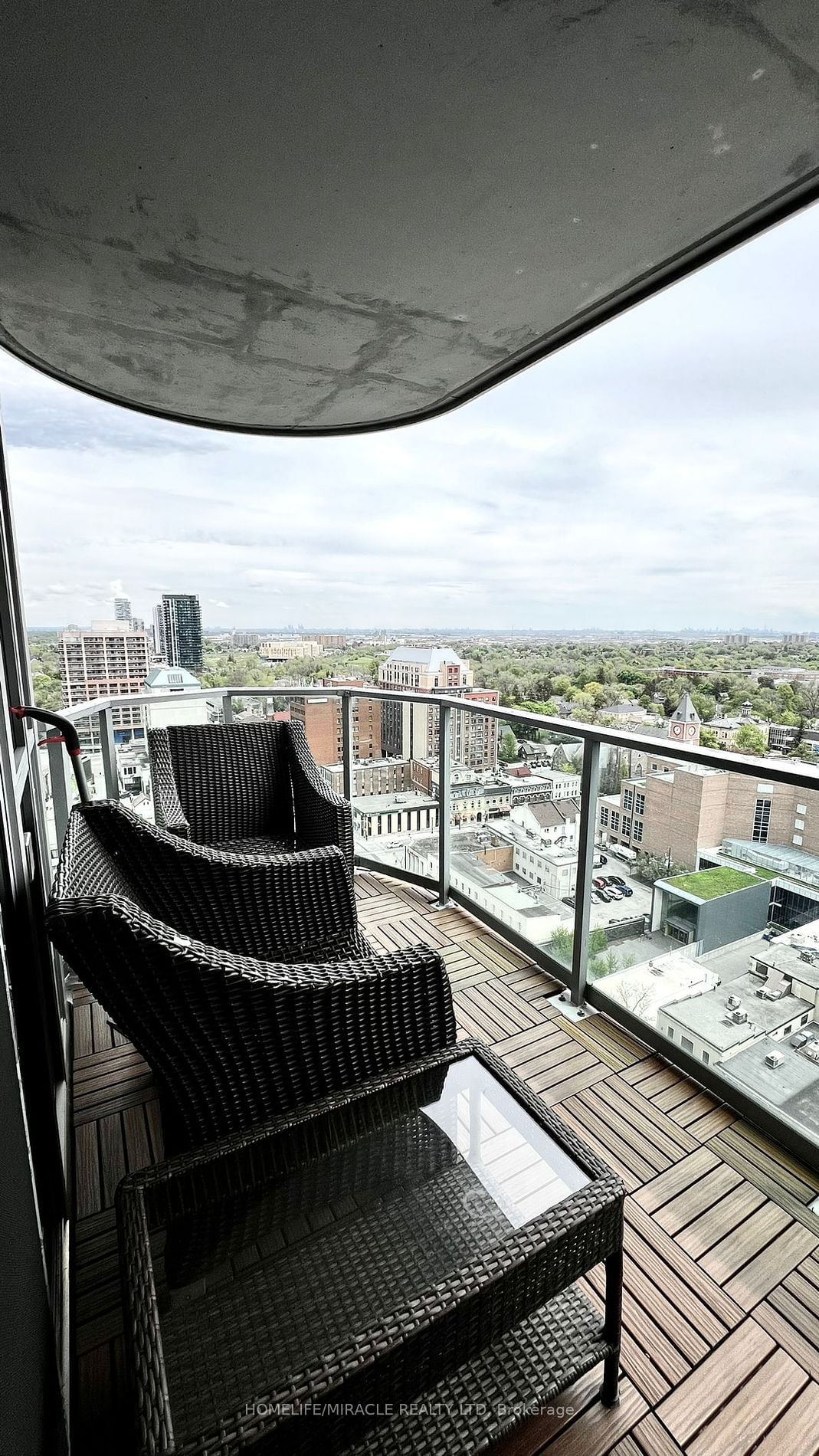 9 George St N, unit 2105 for rent - image #17