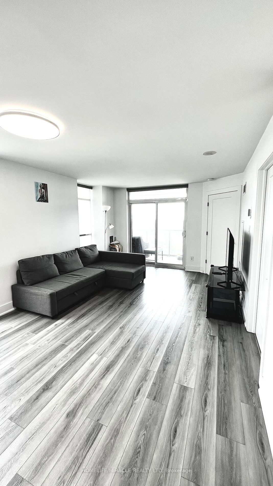 9 George St N, unit 2105 for rent - image #8