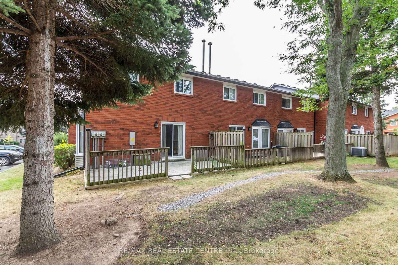 The Enclave North Townhomes, Burlington, Toronto