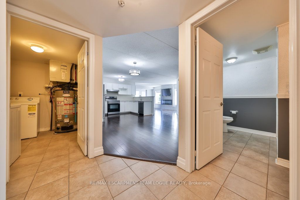 2035 Appleby Line, unit 113 for rent - image #6