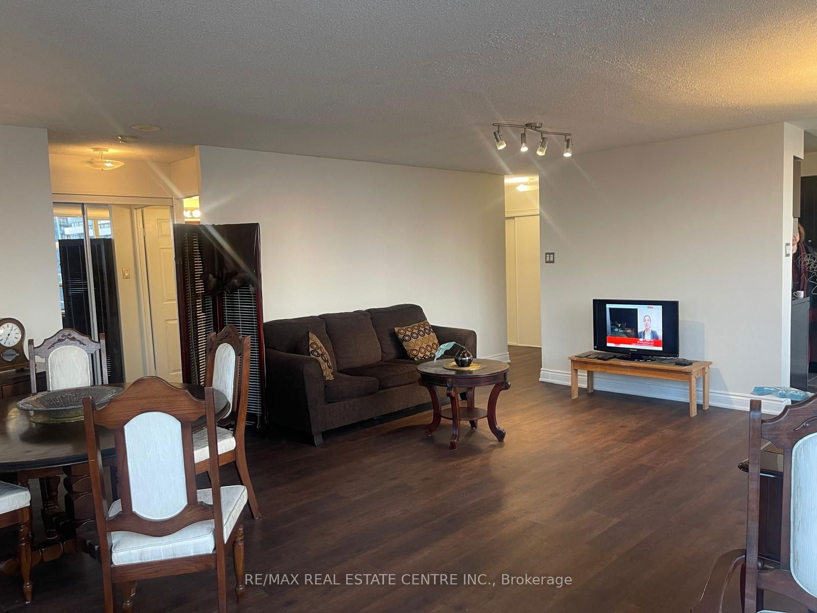 400 Webb Dr, unit 2408 for rent - image #31