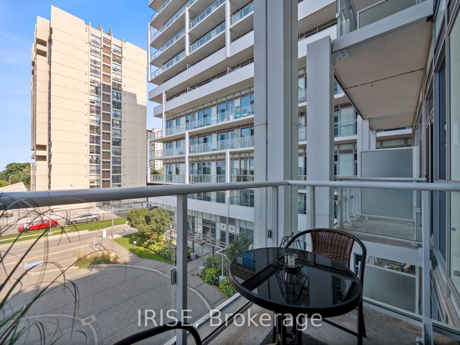 55 Speers Rd, unit 316 for rent - image #28