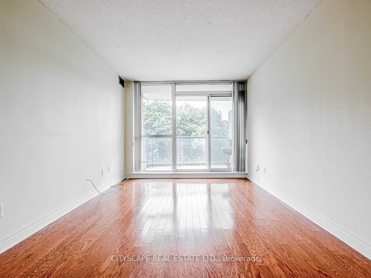 2565 Erin Centre Blvd, unit 602 for sale