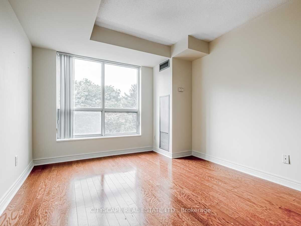 2565 Erin Centre Blvd, unit 602 for sale