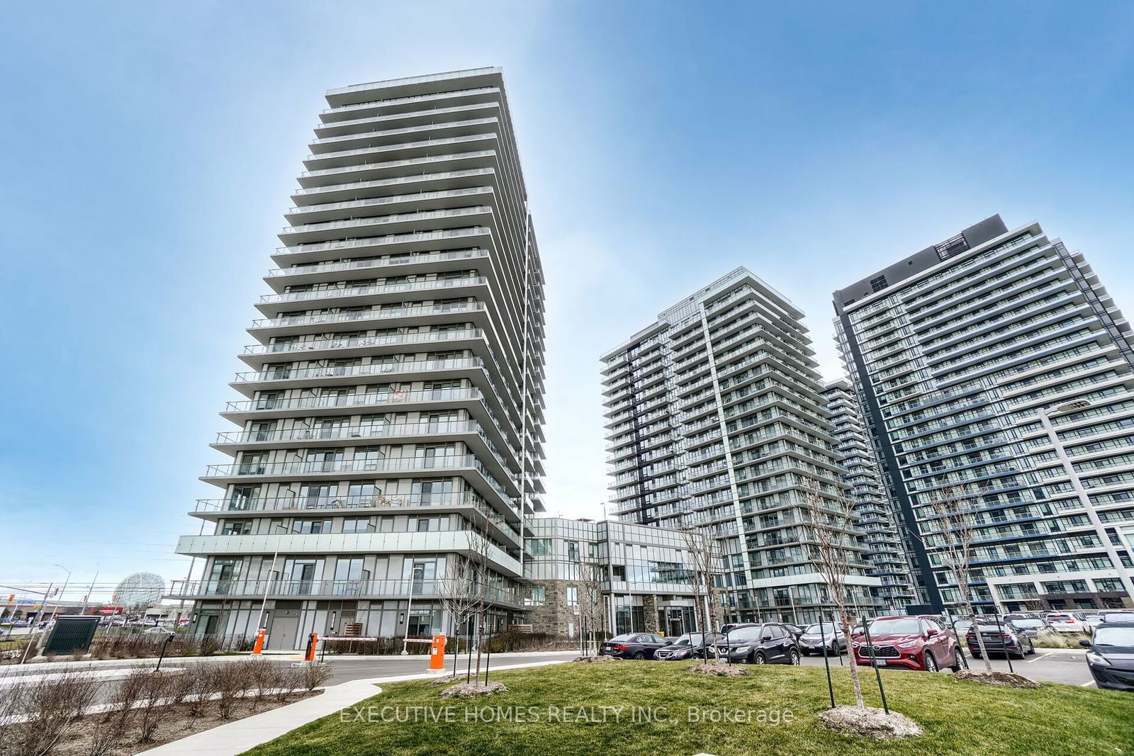 4655 Metcalfe Ave, unit 103B for sale