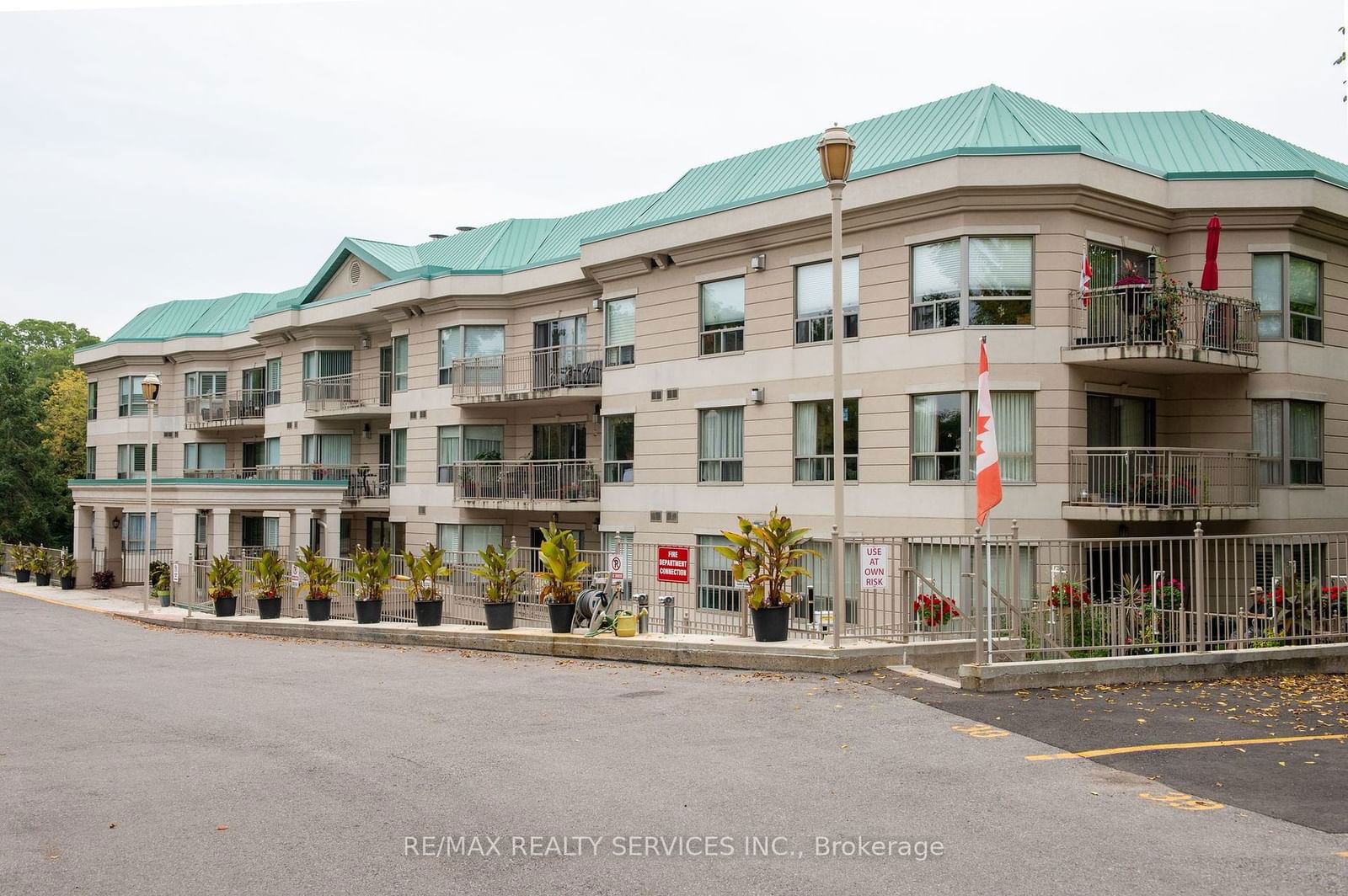 Victoria Gardens Condos, Halton Hills, Toronto