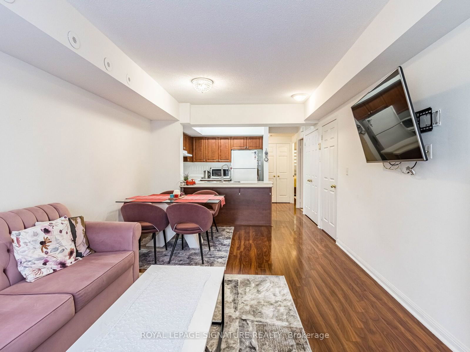 3045 Finch Ave W, unit 2079 for sale