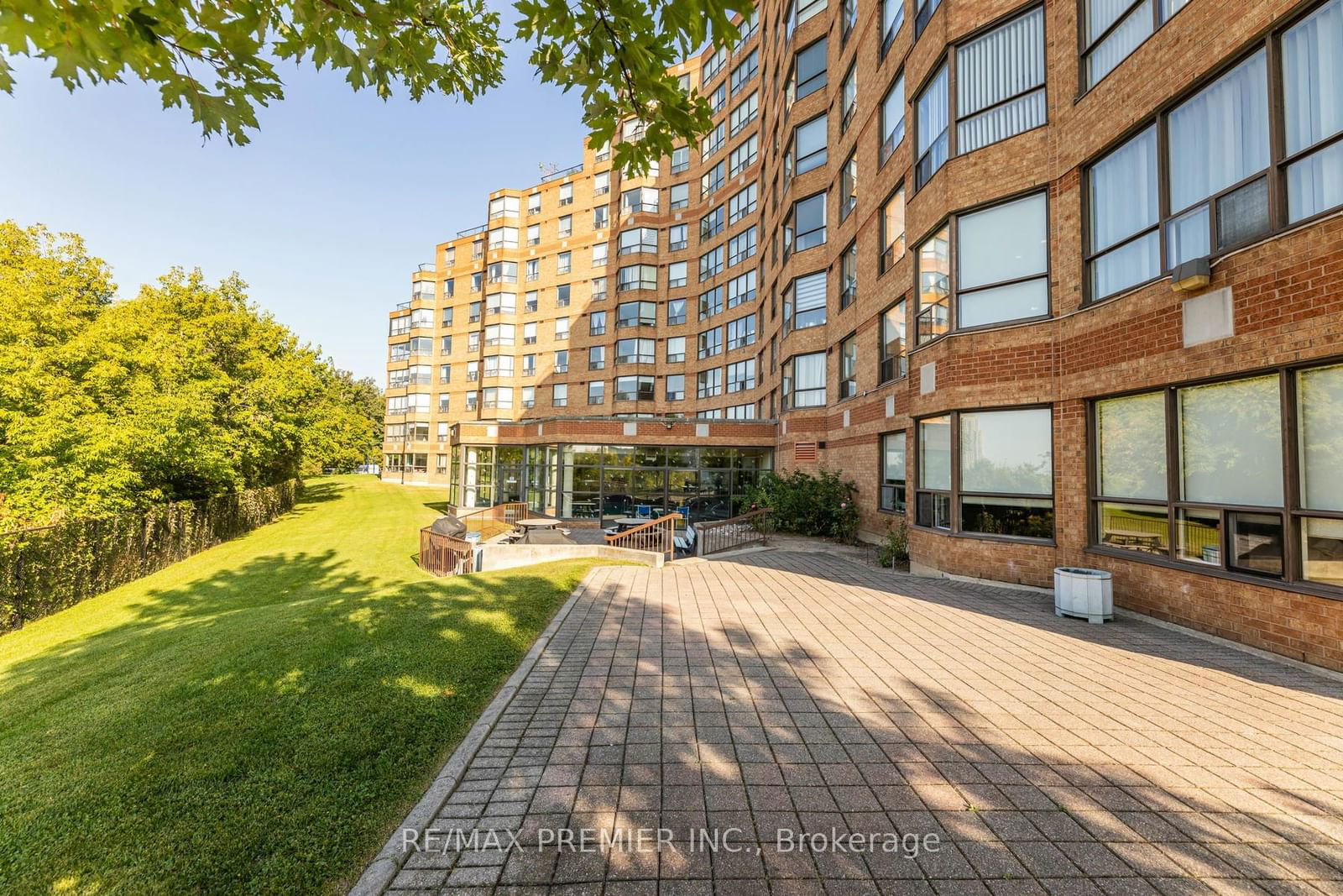 King's Terrace Condos, Etobicoke, Toronto