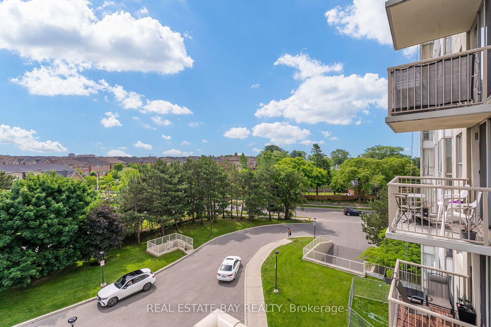 Riverside Court Condos, North York, Toronto