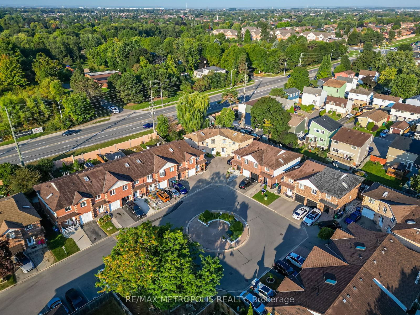 1 Hetherington Place Townhouses, Brampton, Toronto