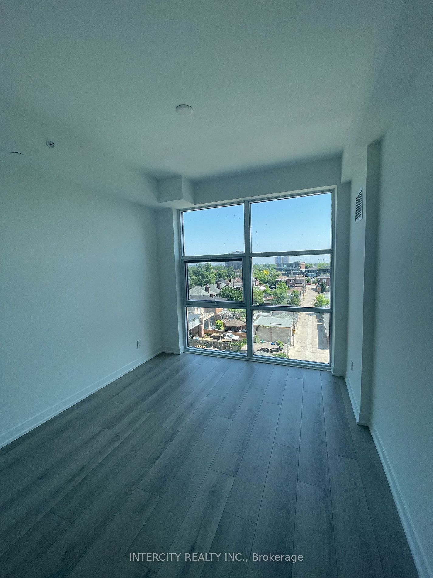 1787 St. Clair Ave W, unit 601 for sale