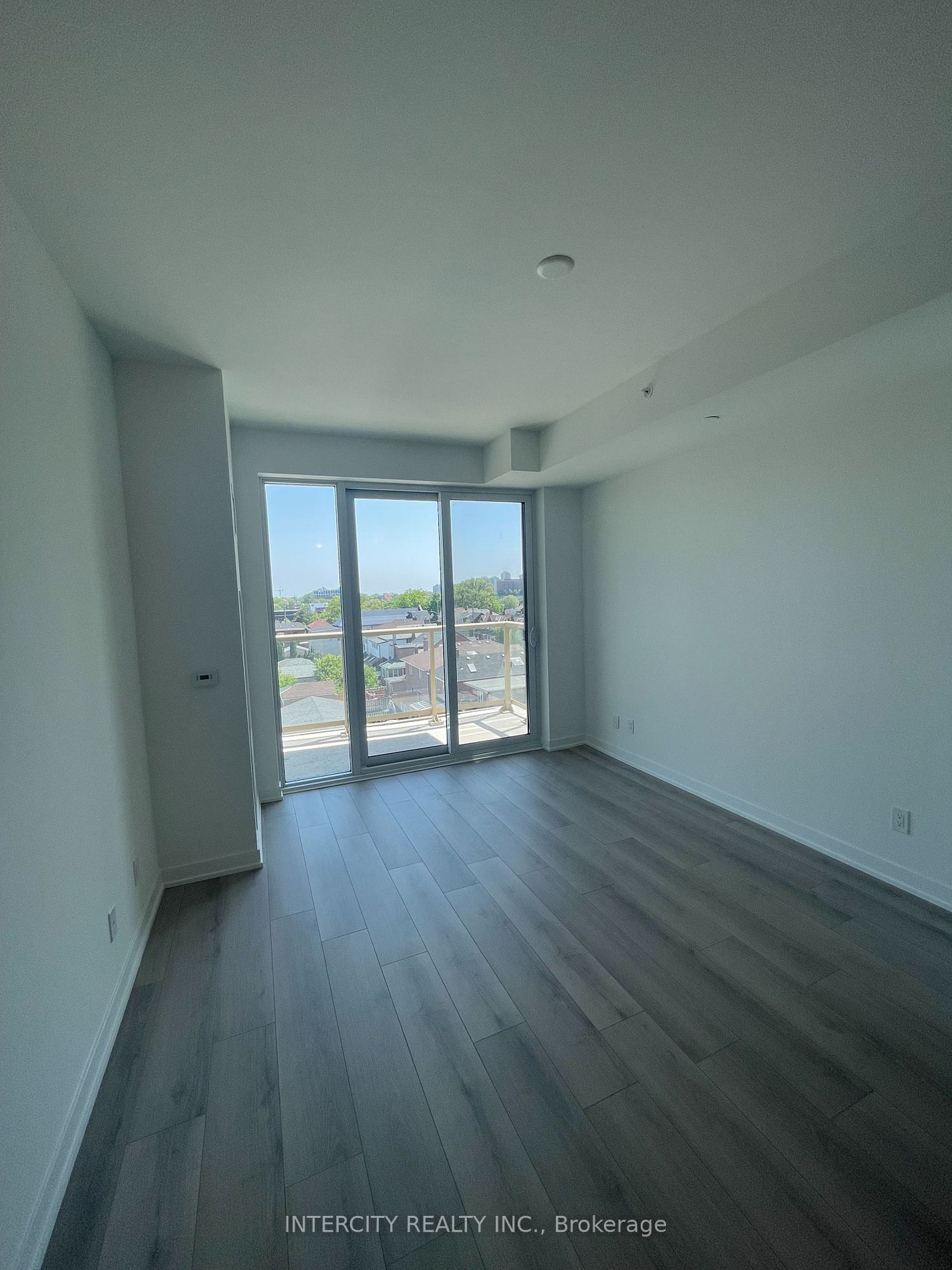 1787 St. Clair Ave W, unit 601 for sale