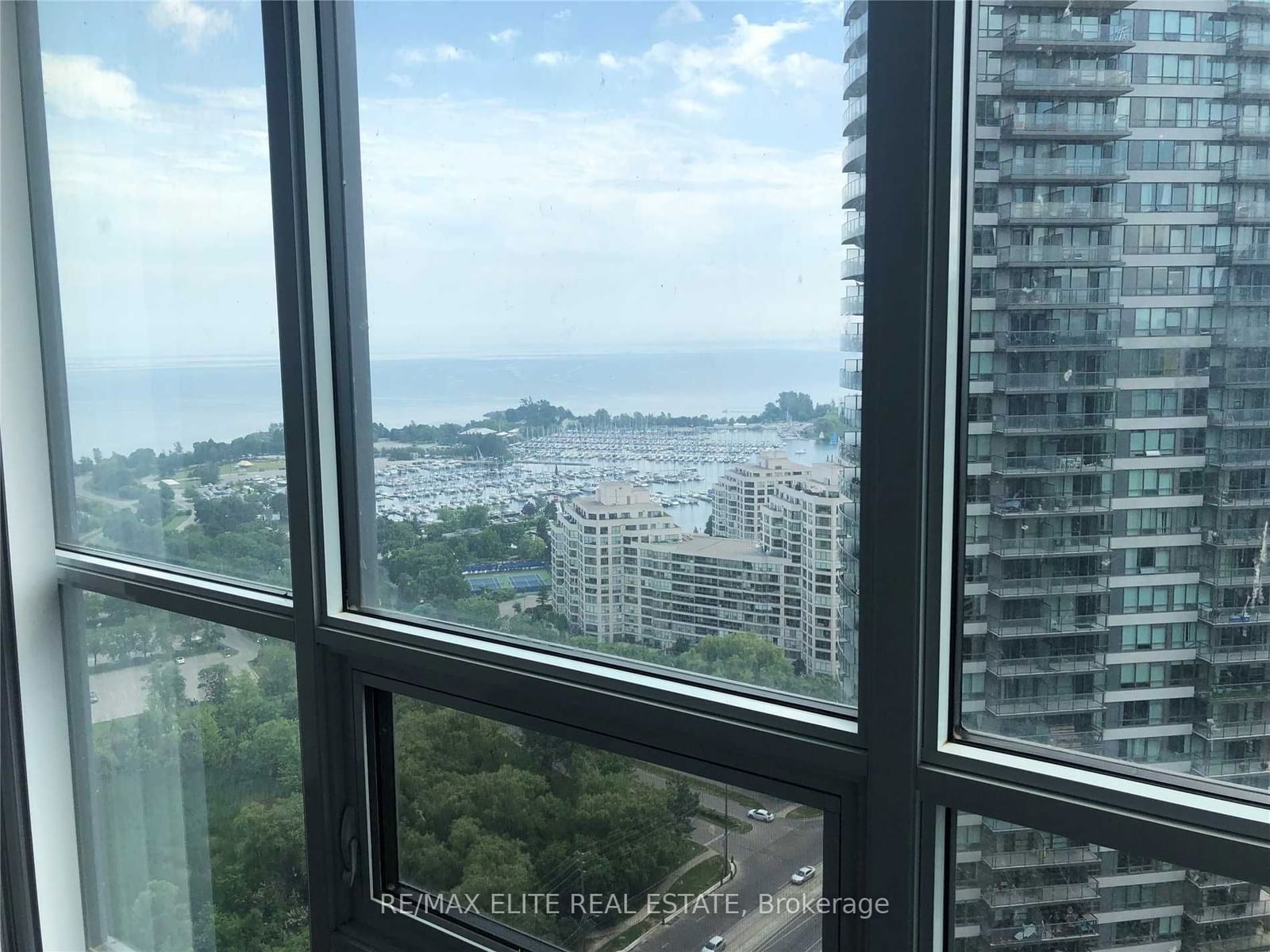 2212 Lake Shore Blvd W, unit 3205 for rent