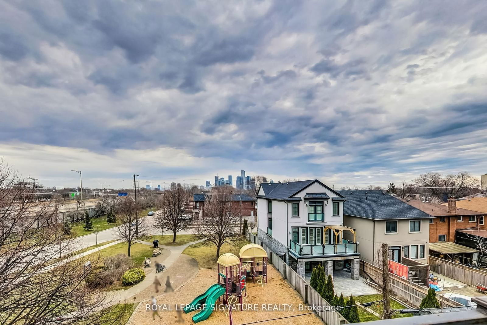 Oxford Court Townhouses, Etobicoke, Toronto