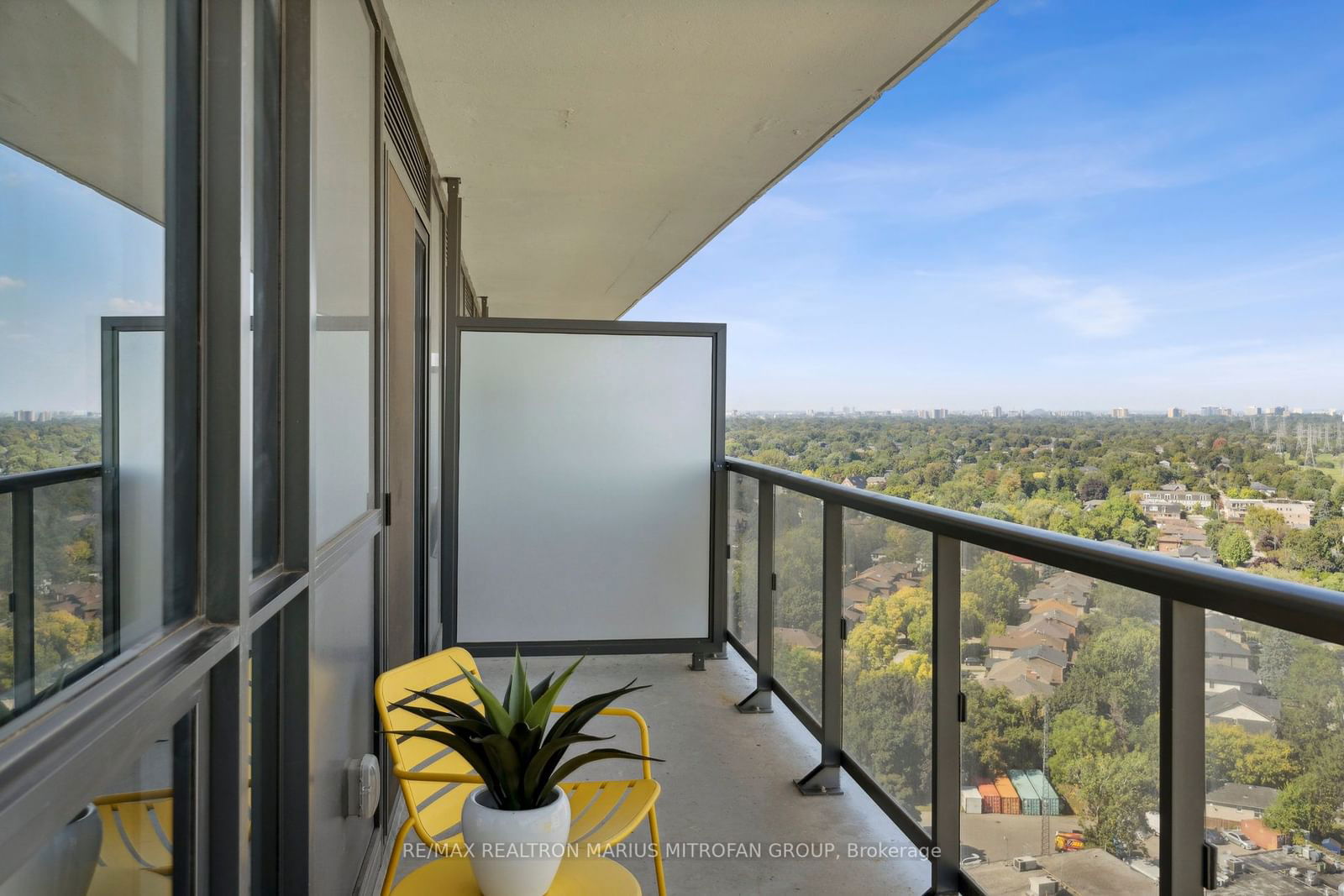 30 Samuel Wood Way, unit 2007 for sale