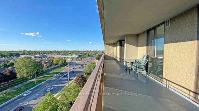 1300 Mississauga Valley Blvd, unit 1206 for rent