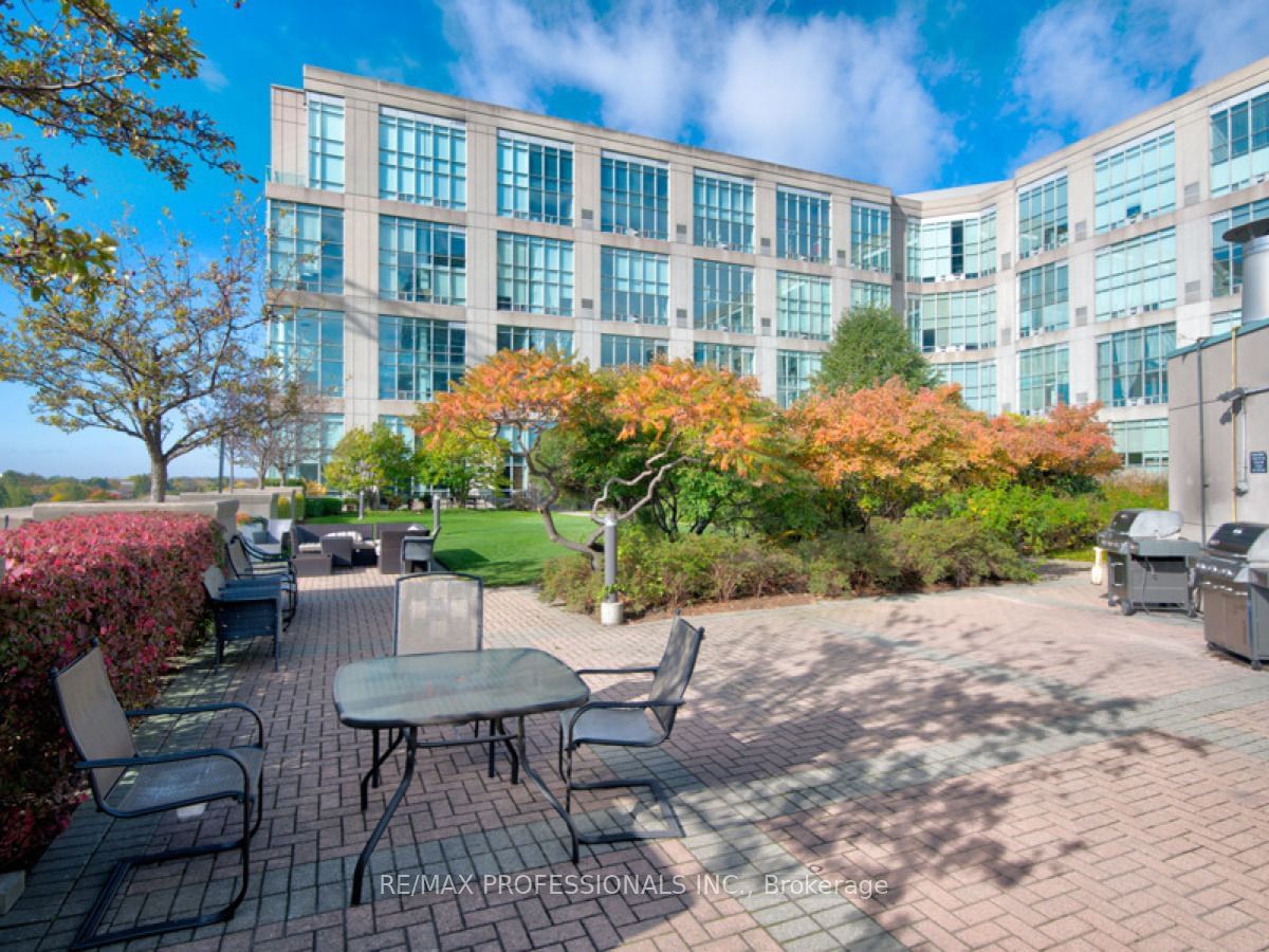 Warehouse Lofts at Mystic Pointe, Etobicoke, Toronto