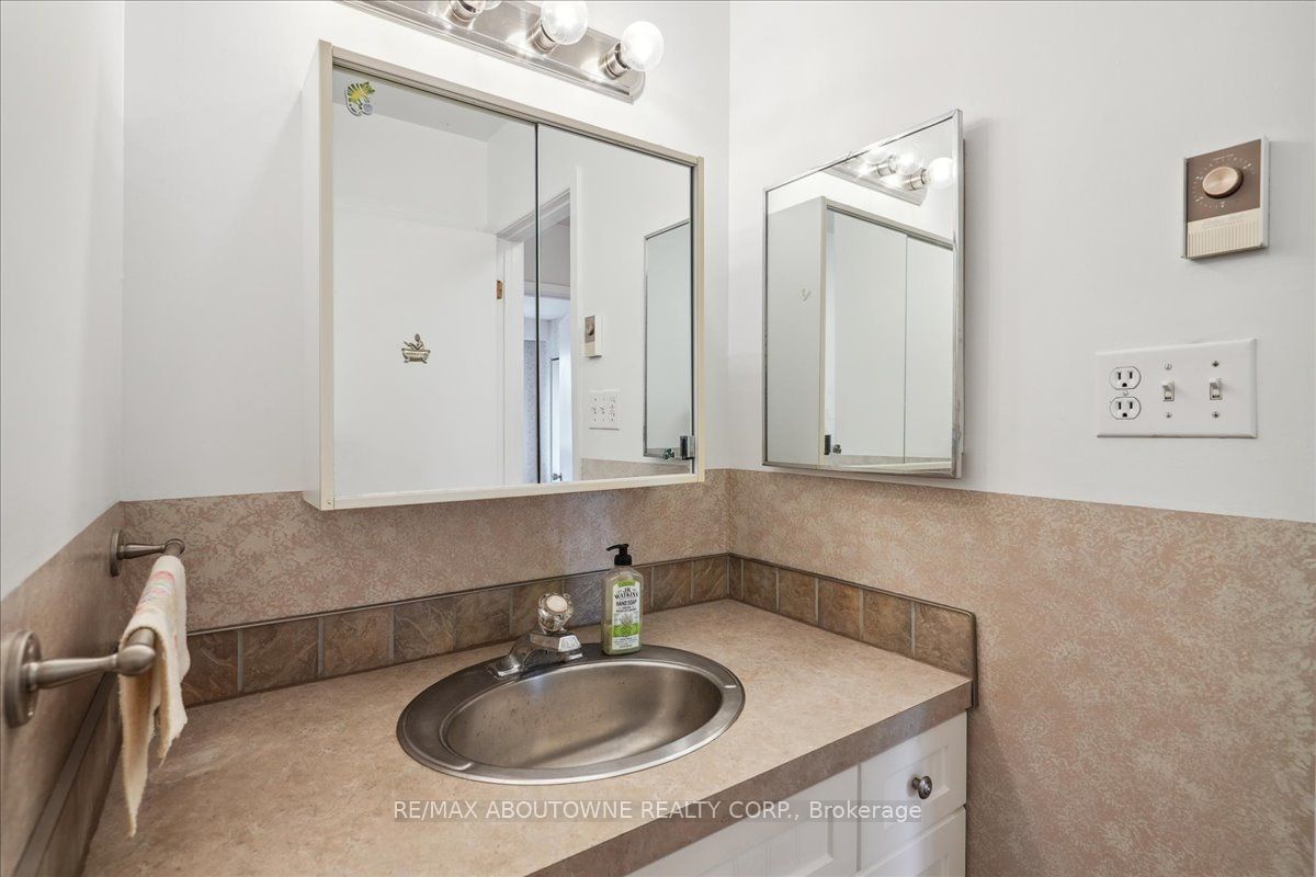 43 Nadia Pl, unit 38 for sale - image #24