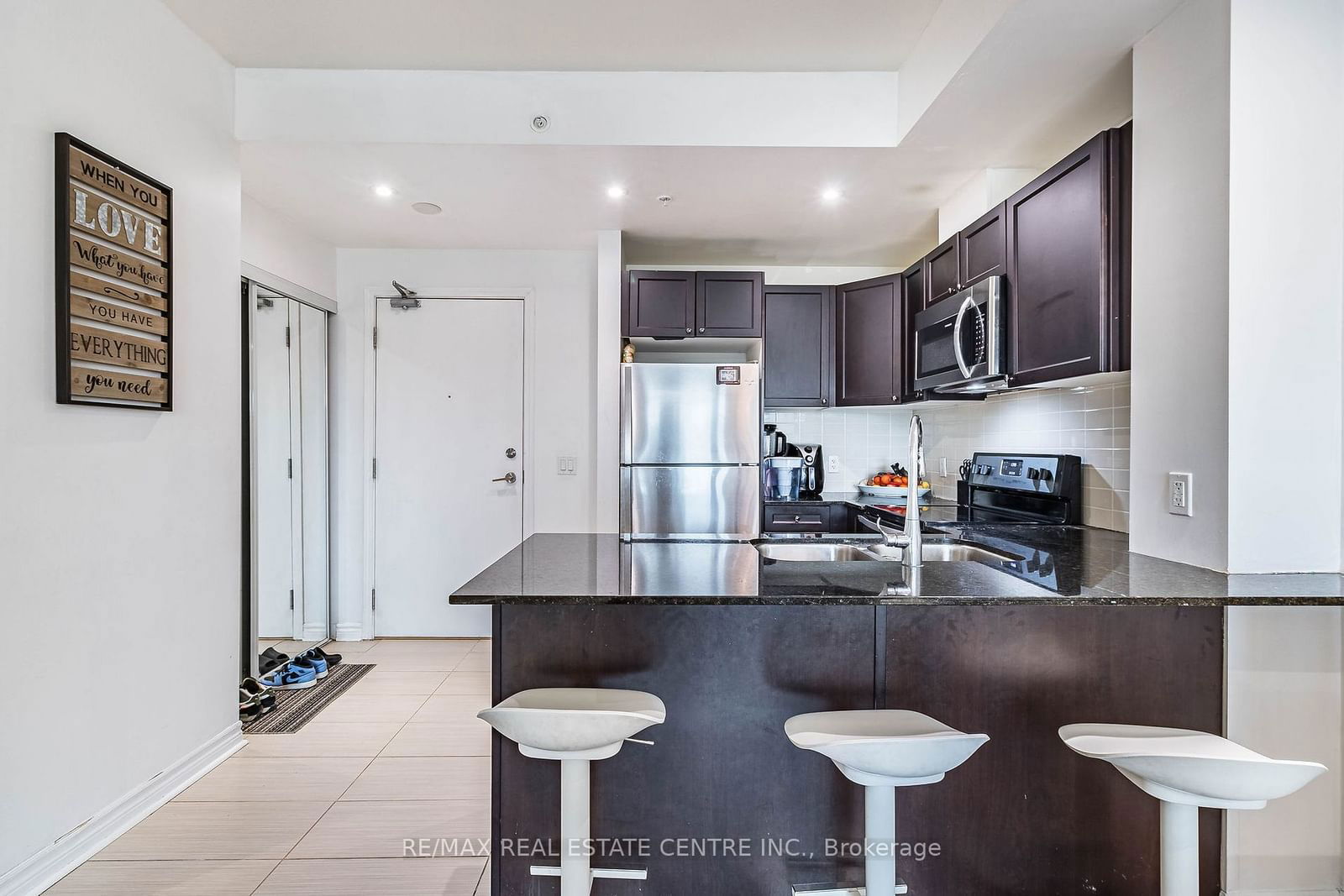 2522 Keele St, unit 214 for sale