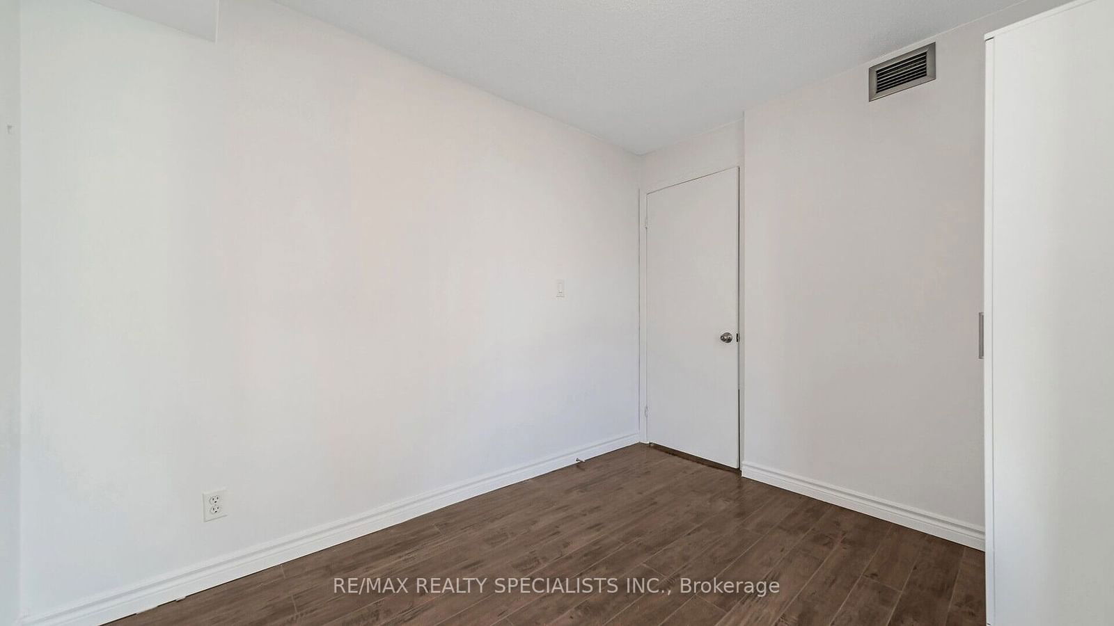 145 Hillcrest Ave, unit 1407 for rent