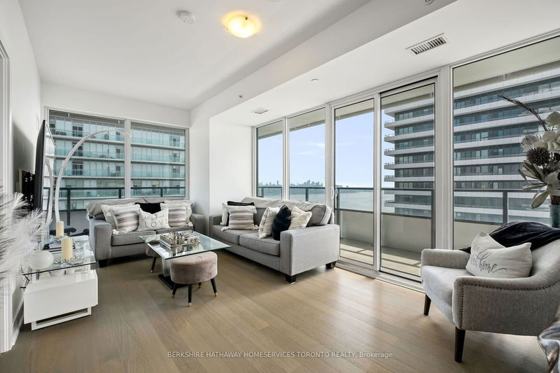 30 Shore Breeze Dr, unit 3815 for sale