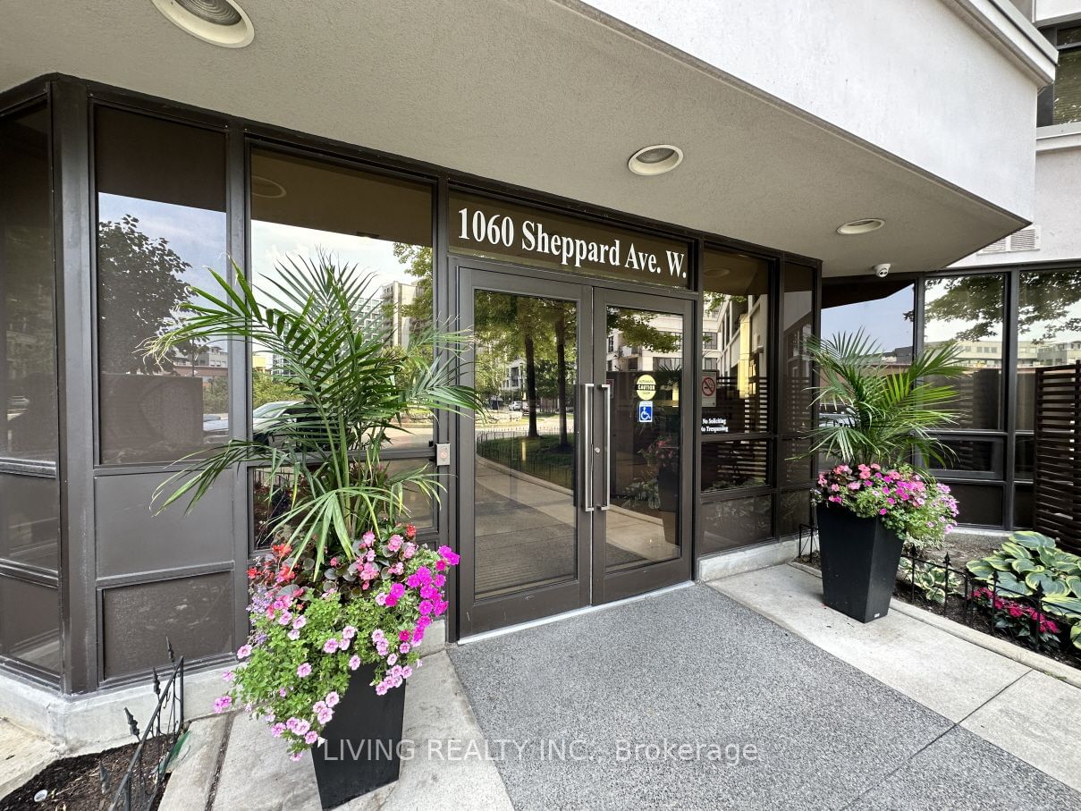 1060 Sheppard Ave W, unit 518 for sale