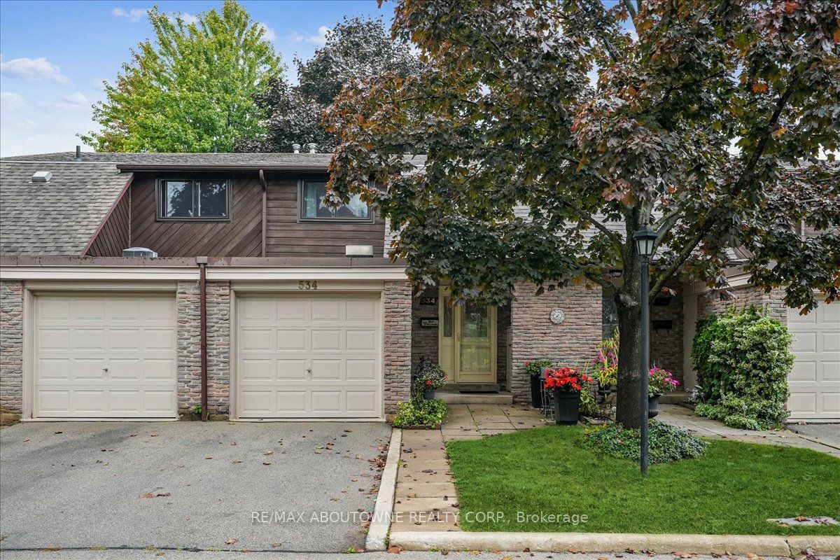 534 Forestwood Cres for sale 