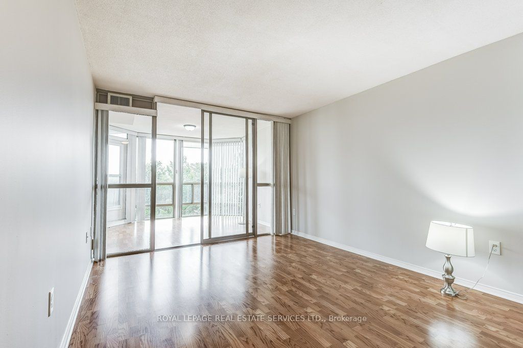 5070 Pinedale Ave, unit 402 for sale